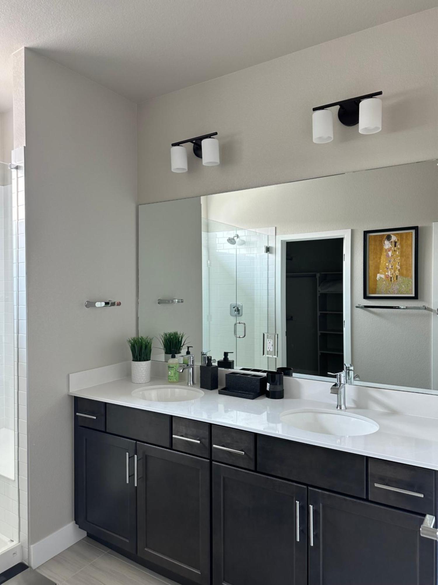 New Modern Contemporary House By The Airport And Gaylord *